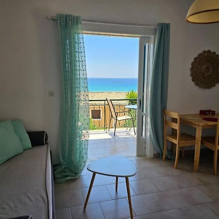 Standart Apartments , Glyfada Beach Buitenkant foto