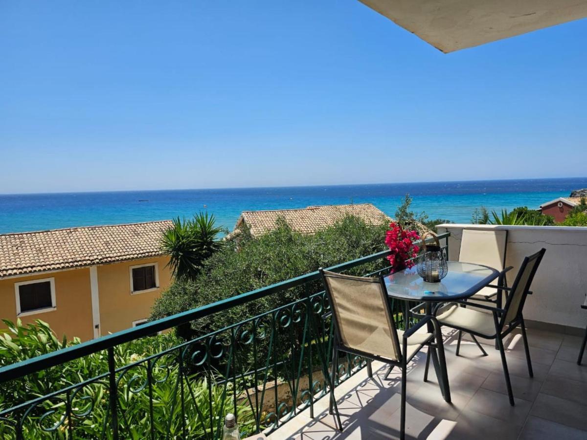 Standart Apartments , Glyfada Beach Buitenkant foto
